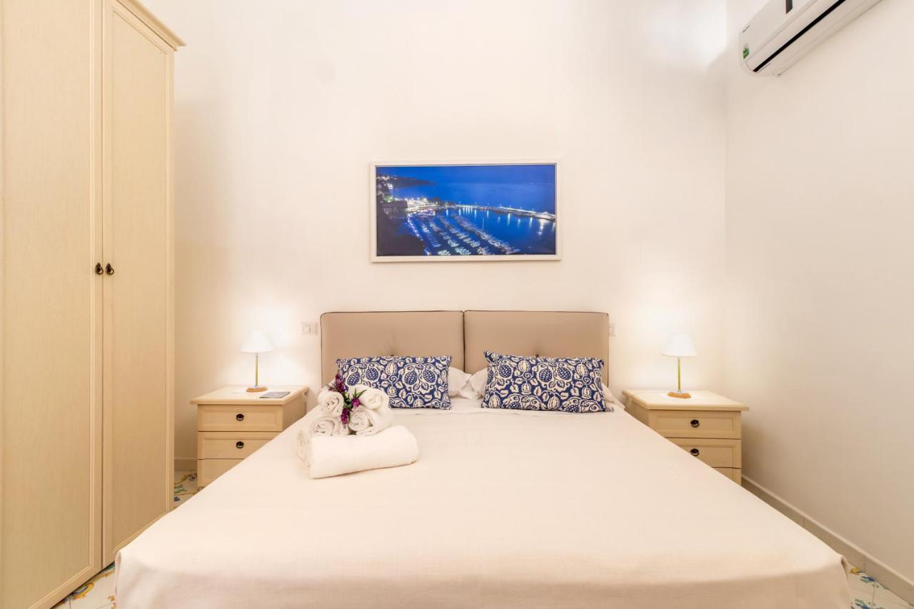 Comfy Apt 4 Sleeps Right In The Centre Península Sorrentina Exterior foto