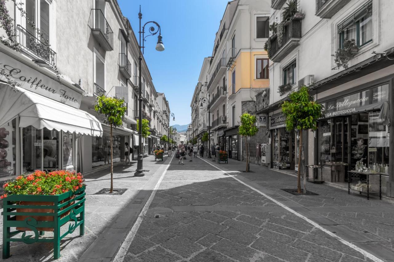 Comfy Apt 4 Sleeps Right In The Centre Península Sorrentina Exterior foto