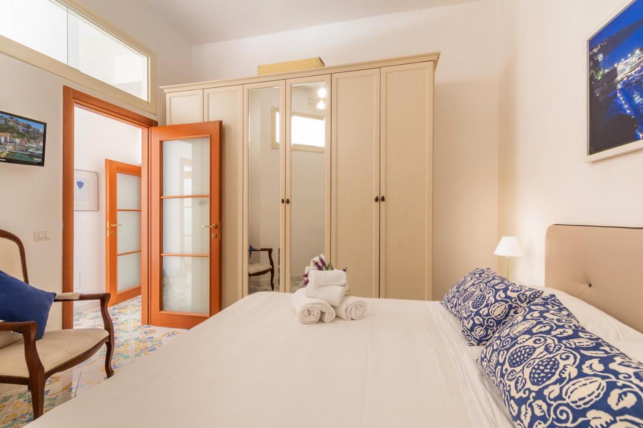 Comfy Apt 4 Sleeps Right In The Centre Península Sorrentina Exterior foto